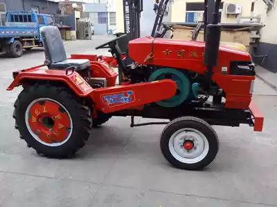 Shandong Weifang 35 32 28 horsepower four-wheeled single-cylinder tractor Weifang Changchai Lai dynamic small drag rotary cultivator direct sales