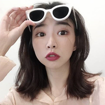 Retro white frame cat eye Hong Kong style sunglasses Tide female small face ins photo glasses Korean version of shake sound sunglasses net red