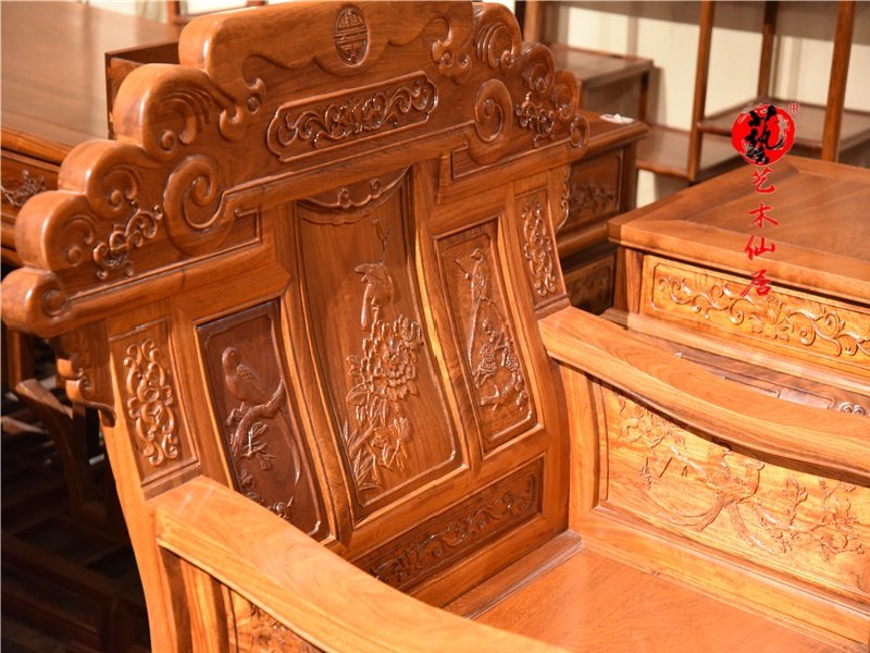 Đồ gỗ gụ Miến gỗ hồng mộc Miến chạm khắc ghế sofa kết hợp Trung Quốc cổ điển ghế sofa phòng khách trái cây gỗ hồng lớn - Bộ đồ nội thất ghế sofa