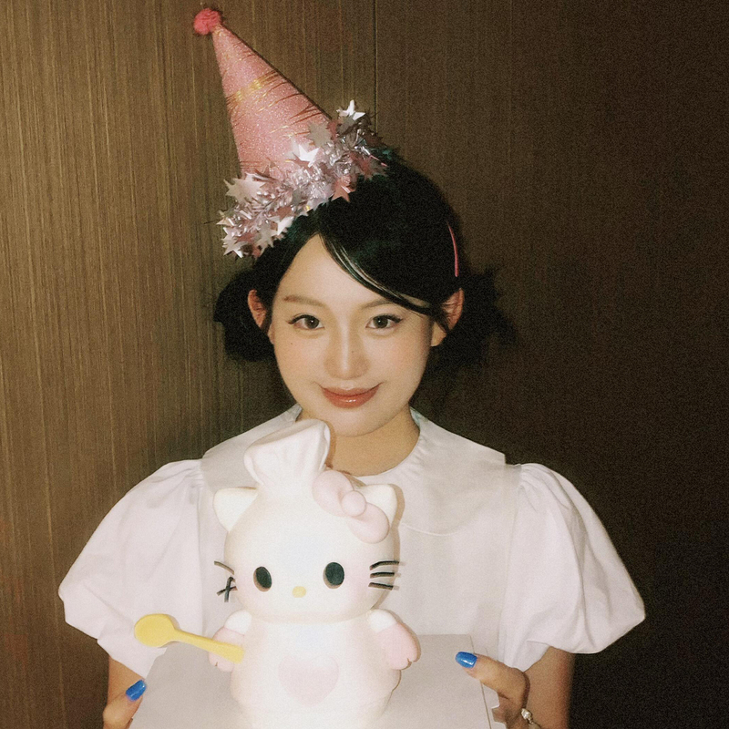 Artistic Super Shiny Pink Star Tassel Birthday Hat for Women, Atmospheric Girl Party Photo Props, Headwear, Headband