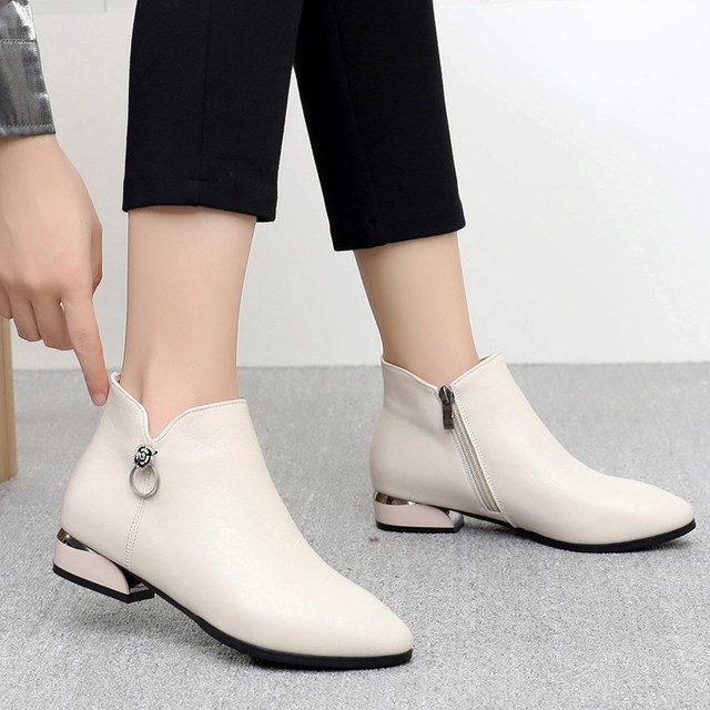 Matte short boots for women 2024 spring and autumn genuine leather soft sole Martin boots single boots large size plus velvet cotton shoes mother boots