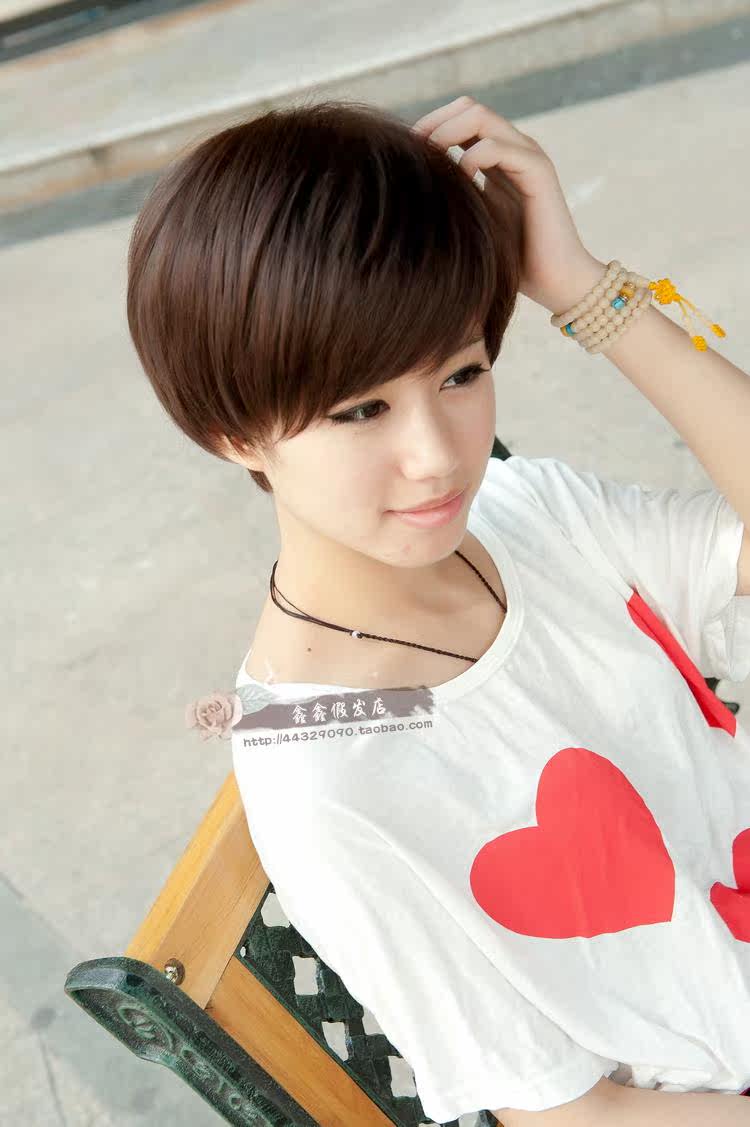 Perruque cheveux raides Court - Ref 2612377 Image 3