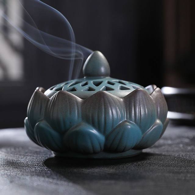 ເຕົາເຜົາ Ceramic lotus incense ເຕົາເຜົາເຄື່ອງໃຊ້ໃນຄົວເຮືອນ burner ມີກິ່ນຫອມໃນລົ່ມສະເຫນີທູບທູບທຽນໃສ່ເຄື່ອງປະດັບຂະຫນາດນ້ອຍແບບບູຮານ