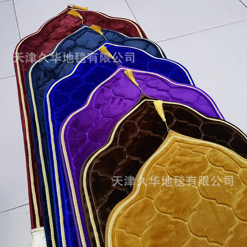 ковер 奶奶加厚拜毯阿拉伯旅行毯土耳其新款地毯地垫毯子 Red lid