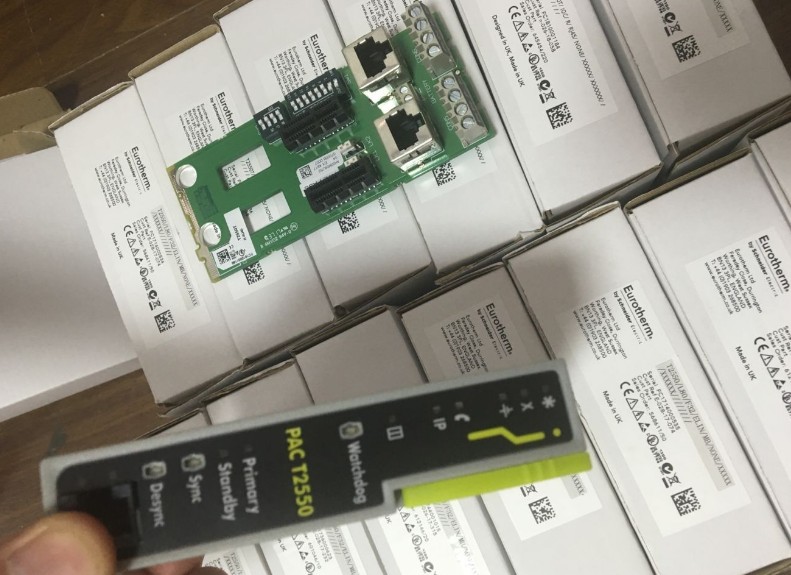 UK Eurotherm Continental DCS module 2500T AI2 DC NONE 2500T AI2 DC SHUN