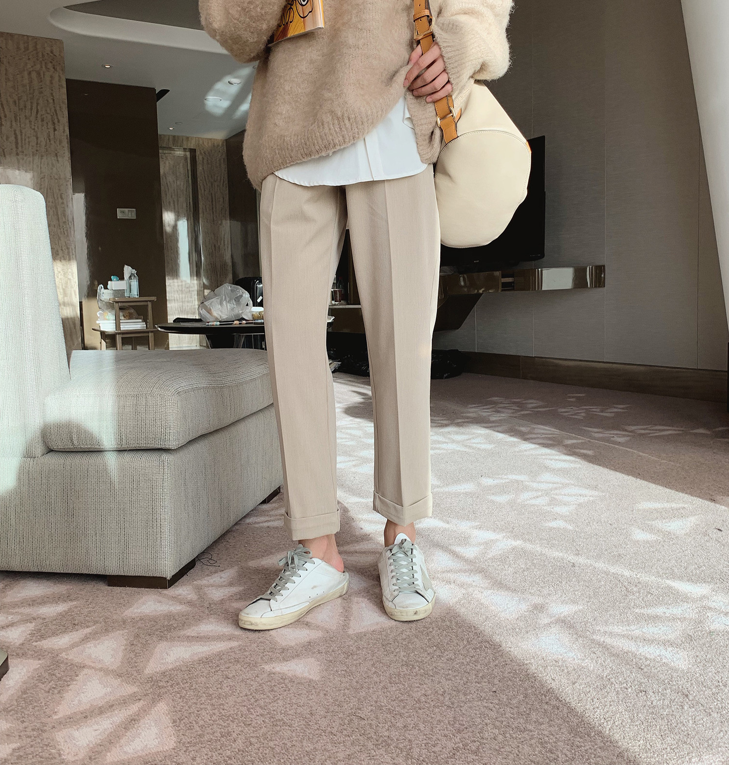 A tea and Agu two-color casual trousers men's autumn Korean loose straight temperament with pants