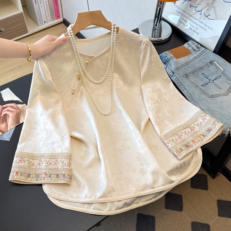 Chinese-Style Three-Quarter Sleeve Top for Women, High-End Embroidery, New Chinese-Style Vest, Inner Layer for Summer, Acetate Satin Shirt with a Sense of Sophistication