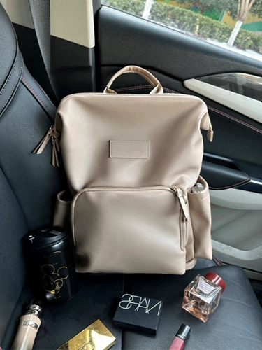 Вместительный и большой рюкзак для матери и ребенка