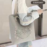 Серые цветочные листья