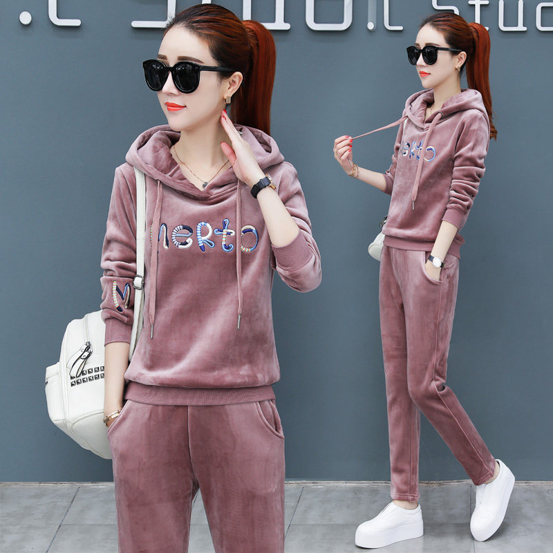 Tenue de loisirs femme - Ref 3240767 Image 1