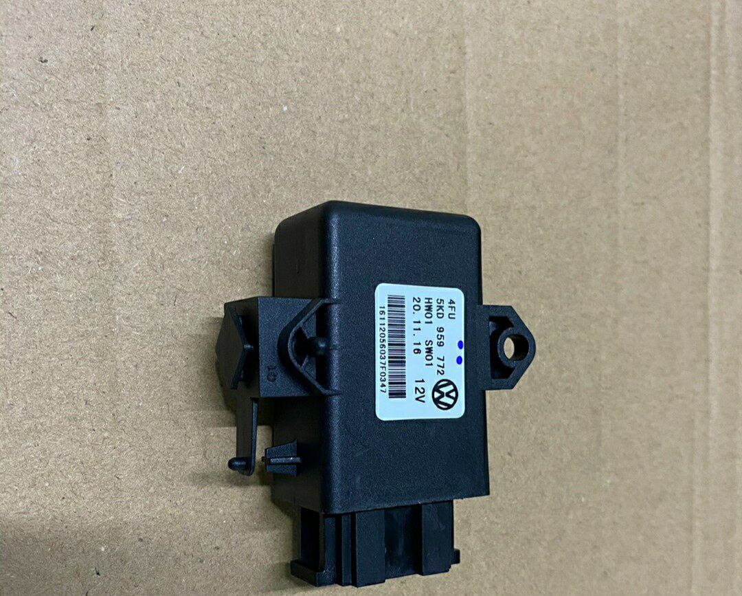 Suitable for Sagitar Magotan CC Tiguan Golf 6 seat heating module heating computer seat heating control