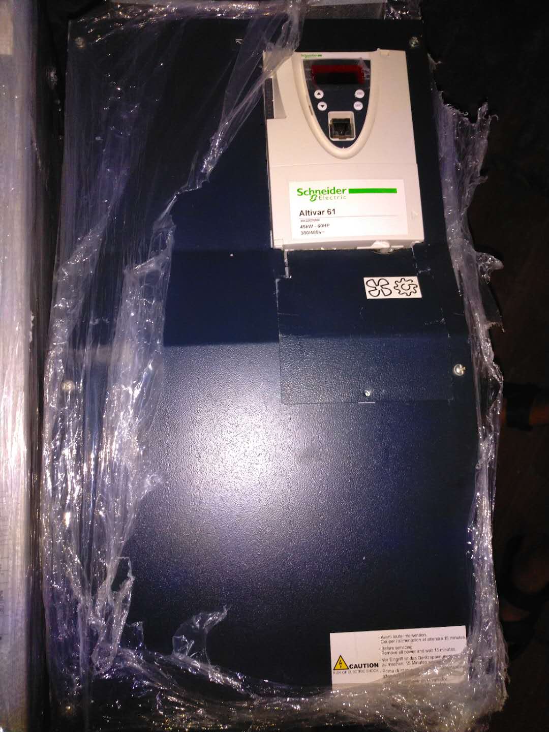 Disassemble Schneider inverter ATV61HD45N4Z 45KW 380V 9 New above or which we have tested as part