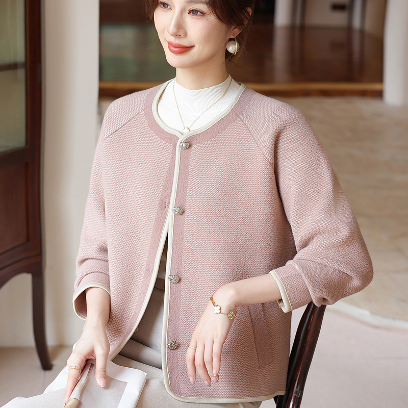 Autumn New Style Round Neck Button-Down Loose Outerwear for Mothers with Pockets, Knitted Cardigan Sweater, Woolen Coat