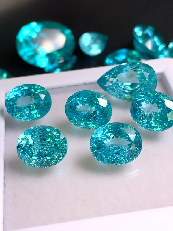 Qianheng Laboratory-Grown Paraiba Loose Gemstones, Oval Cut, Ice-Crushed Appearance, Can Be Set in Jewelry Qianheng Laboratory-Grown Paraiba Loose Gemstones, Oval Cut, Ice-Crushed Appearance, Can Be Set in Jewelry
