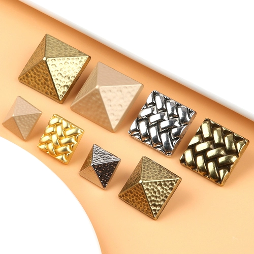 Квадратный металлический ретро плащ, аксессуар подходит для мужчин и женщин, свитер