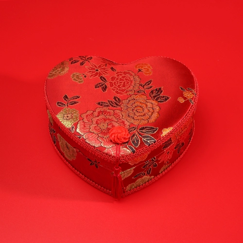 Свадебная игольчатая коробка коробка, сопровождающая мешок с иглой и домохозяйства с макияжем с высокими практическими инструментами с высоким уровнем швейной куртки с высоким уровнем