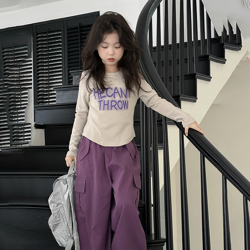 [Высокое качество] Новый хлопковый комбинезон для девочек, детей среднего и крупного возраста, осенний милый и модный костюм-двойка 2025 года