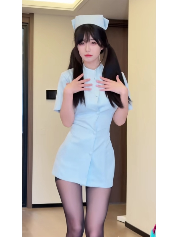 Blue Nurse Costume from the Same Style as Daima Xiaofei, Tiktok Influencer's Photogenic Outfit, Role-Playing Short Skirt and Hat Two-Piece Set