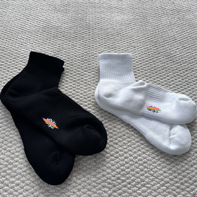86 Precision-Made Mdns25Aw Anti-Pilling Celon Spun Yarn Mid-Tube Towel Bottom Socks