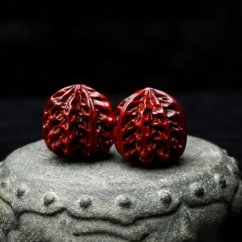 Walnut health ball Indian leaf sandalman hands handball red wood to play elders gift 0096