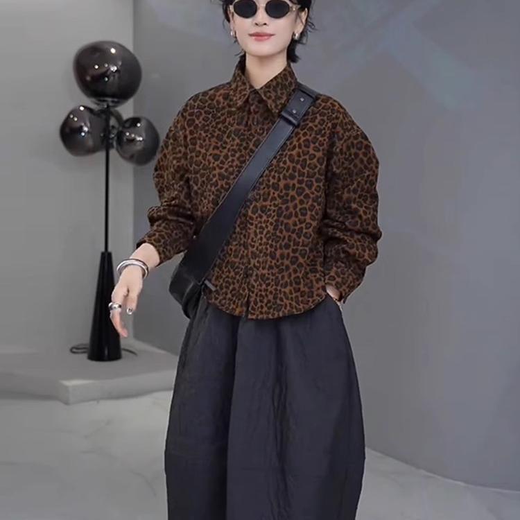 Trendy Leopard Print Long-Sleeve Shirt for Women, Early Autumn 2026 New Fashion Versatile Loose Slimming Top for Petite Figures