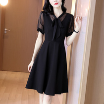 Dress female summer little man 2021 new waist temperament short sleeve French retro Hepburn wind small black skirt skirt
