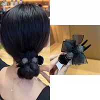 Две черные бабочки