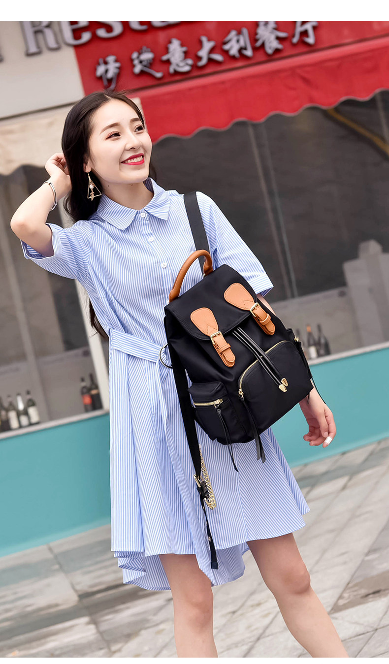 2021 star same style schoolbag nylon backpack women's canvas backpack simple and versatile Oxford cloth travel women's bag tide