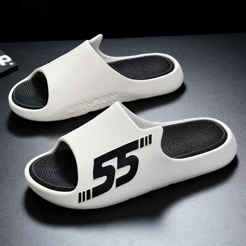 Japanese Summer Slippers Men's Thick Bottoms New Outwear Beach Trend Fashion for Drag Non-slip Wear and cool drag