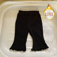 Флисовые черные штаны-клёш