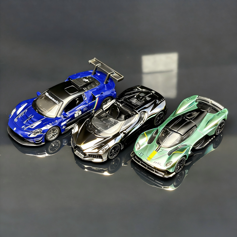 Rw1:64 Bugatti Lamborghini Mclaren Aston Martin Simulation Alloy Car Model Tsc Male