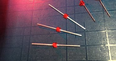 1 5mm small butterfly red hair red 1 8mm Straight flat foot indicating straight inserted LED lamp bead 20