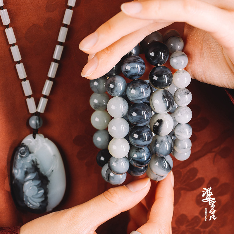 Brooflower seed green flower ink mood dense ink poly ink and field jade Xinjiang and field old cooked seed material big card bracelet