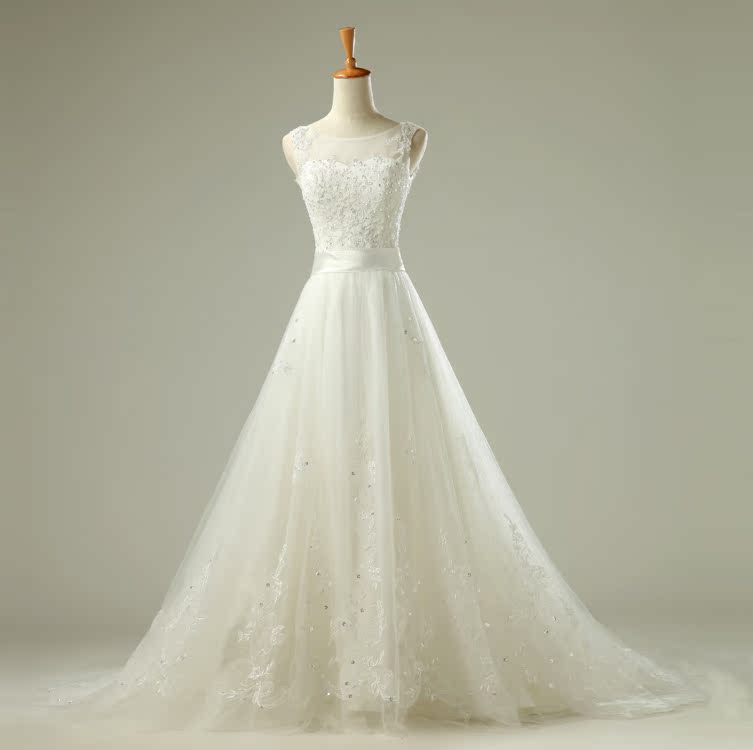 Lace wedding dress for bride, worn on the shoulder, plus size, custom made Lace wedding dress for bride, worn on the shoulder, plus size, custom made
