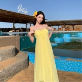 Желтый топ без лямок, длинная юбка, эффект подтяжки, с открытой спиной