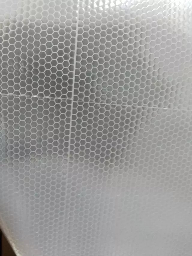 High-end with a seam crystal colour lattice spray-painted reflective film