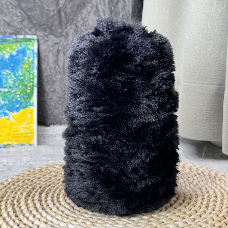 Fur Yarn Plush Coral Velvet Imitation Mink Yarn Hand-Knitted Soft Winter Knitted Scarf Hat Fur Yarn Plush Coral Velvet Imitation Mink Yarn Hand-Knitted Soft Winter Knitted Scarf Hat