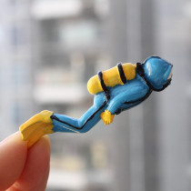 Diver Male Paparazzi Box Eco Bottle Diy Aqua Resin Pendulum Marine Wind Cake Decorations RMB19