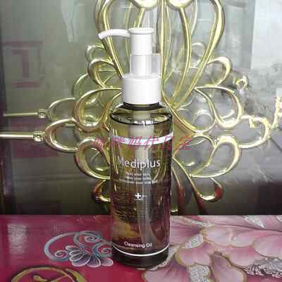Japan mediplus orders Merlot thinking E with makeup oil 160ml deep cleaning to remove blackheads