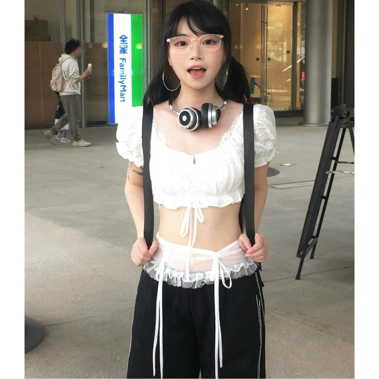 Pure Desire Sweet and Spicy Lace-Up Hollow-Out Solid Color Short Crop Top with a Slim Fit and Versatile Design for Women