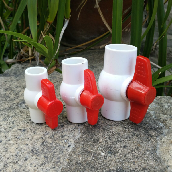 4 minutes 6 inch PVC-U water pipe valve switch 20 25 32 (glue) household water pipe ball valve