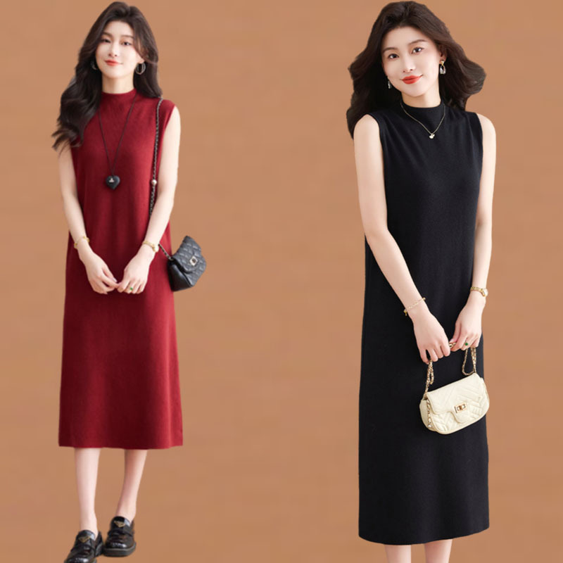 Spring and Autumn 2026 New Style Knitted Half-High Collar Camisole Dress for Women, Loose Fit, Slimming, Over-The-Knee Base Tank Dress