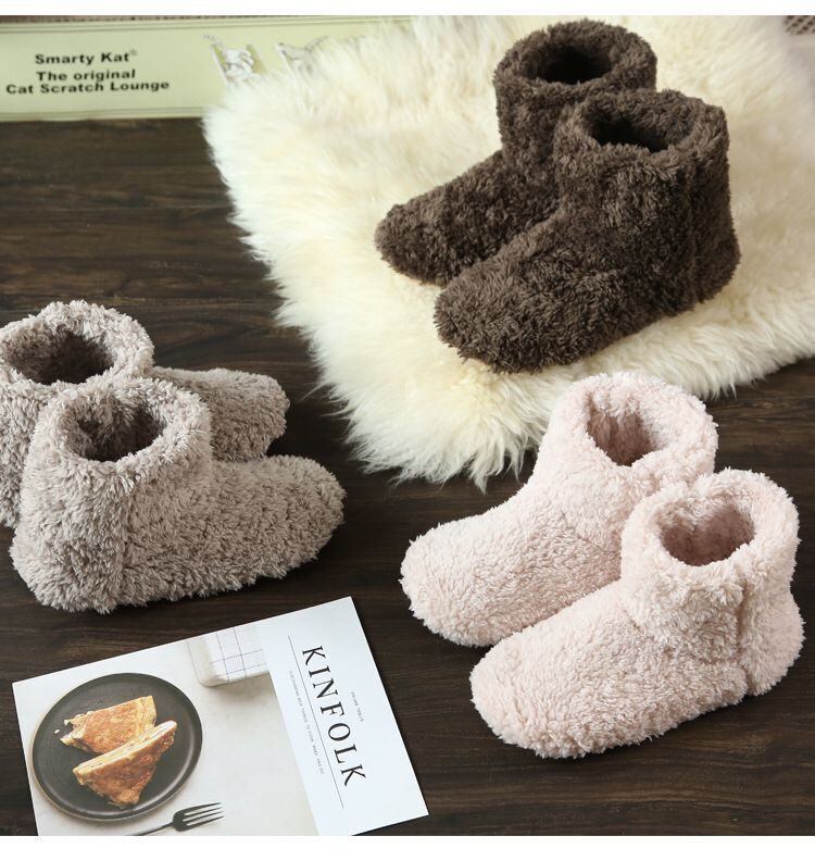Plush Cotton Slippers for Women, Indoor Home Winter Warm Couple's Thick-Soled Wooden Floor Home Boots, Non-Slip Maternity Shoes