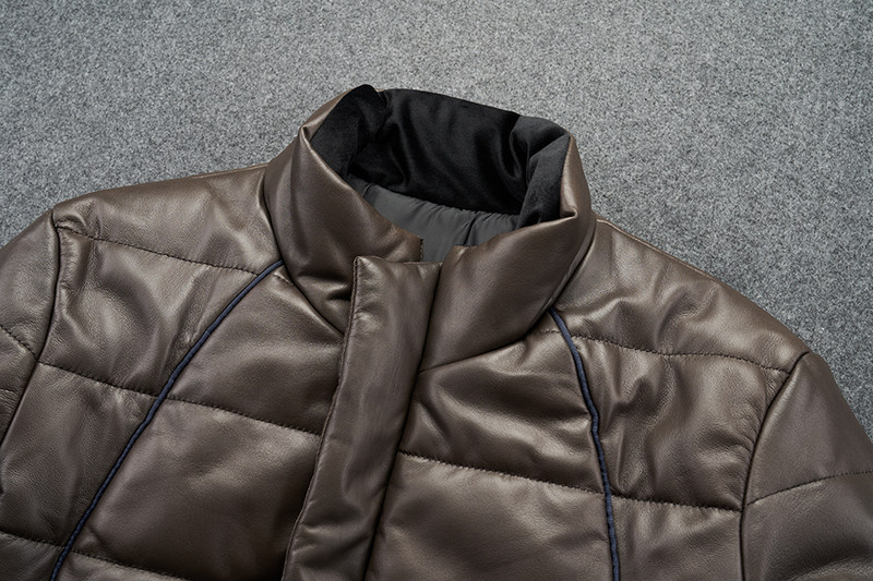 Удерживающая тепло куртка с пухом, Италия, из натуральной кожи, облегающий крой, увеличенная толщина 
