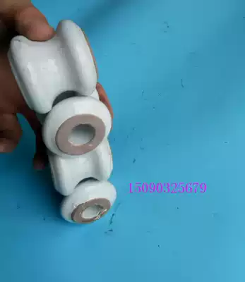 Low voltage insulator porcelain bottle hanging wire magnetic beads White