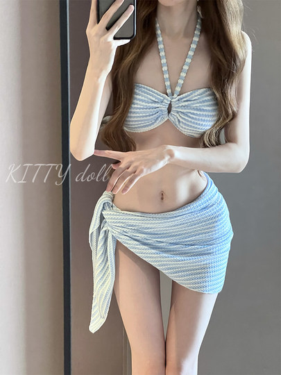 海边比基尼泳衣女分体2025新款爆款绝美沙滩高级性感纯欲小胸热辣