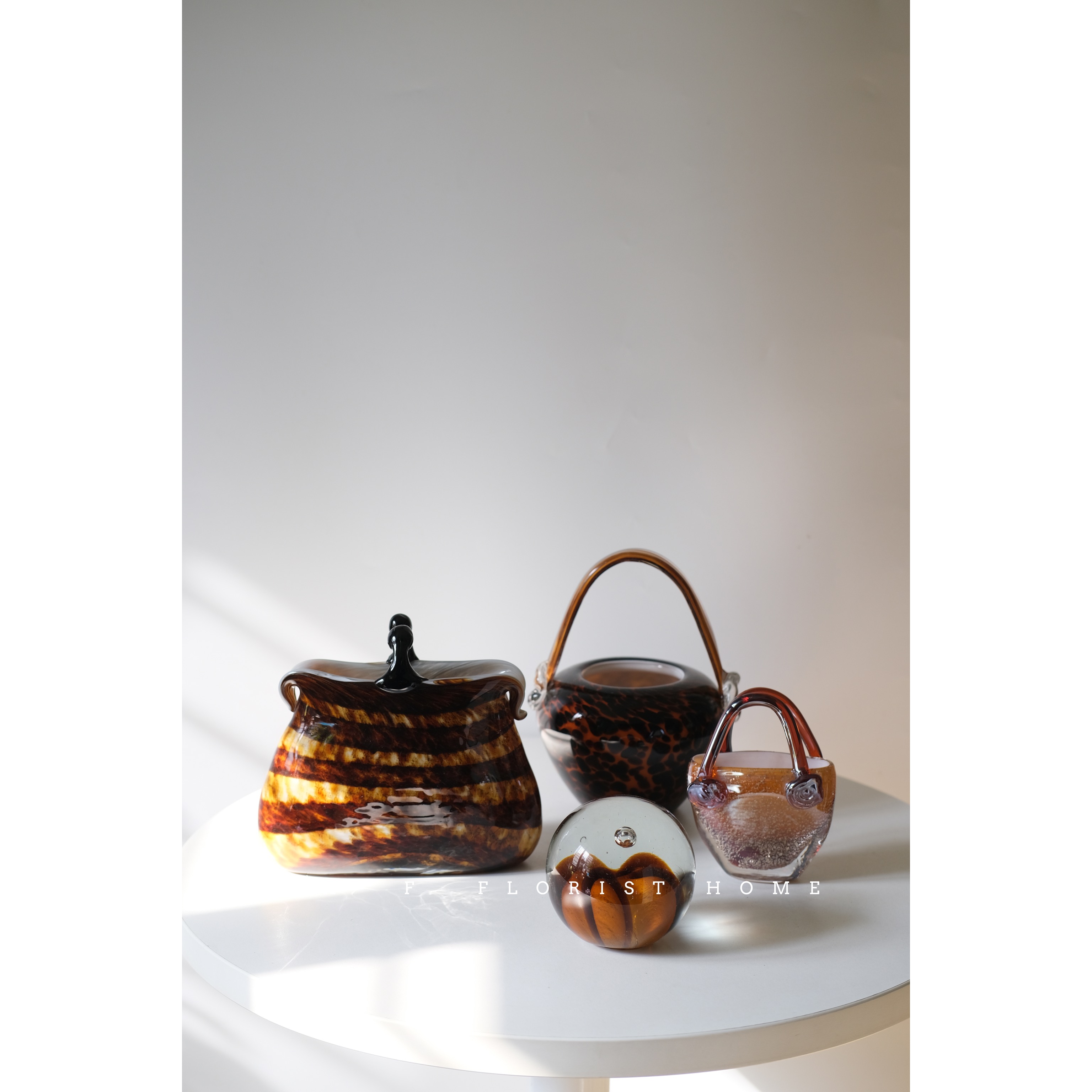 (Medieval) Retro Cobalt Blue Red Pink Artisanal Glass Tabletop Vase Light Lavish Home Swing September Hei Shido-Taobao