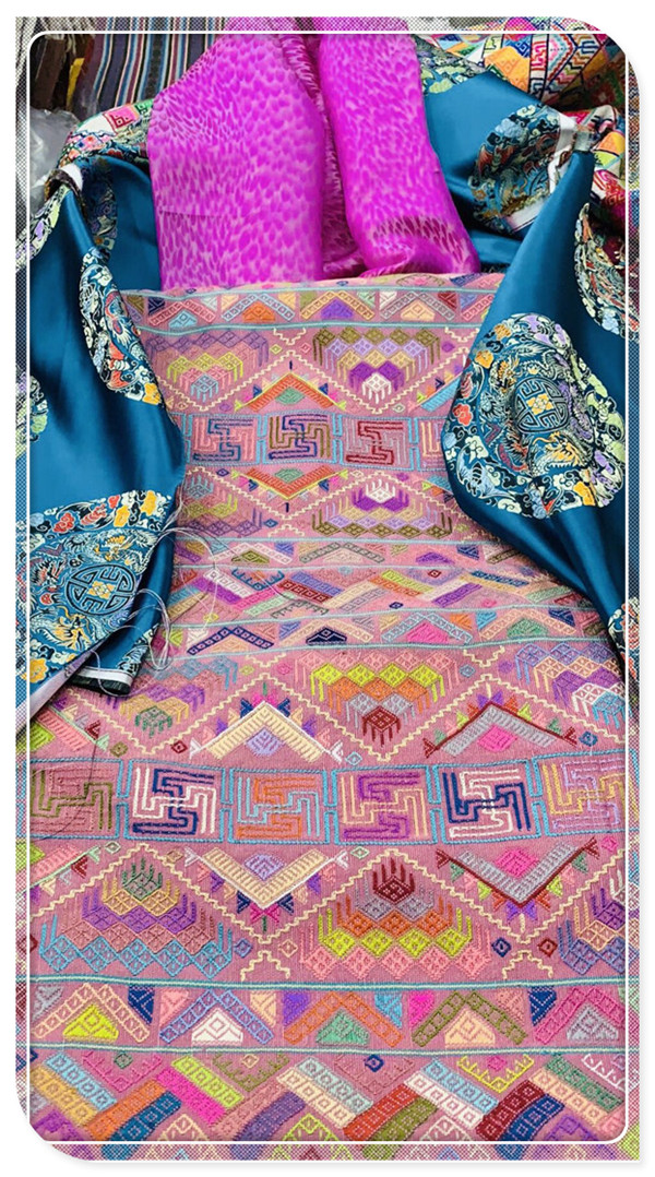 (Bhutan children's Shop)Town shop handmade Bhutan imported silk flag La Kusuthara