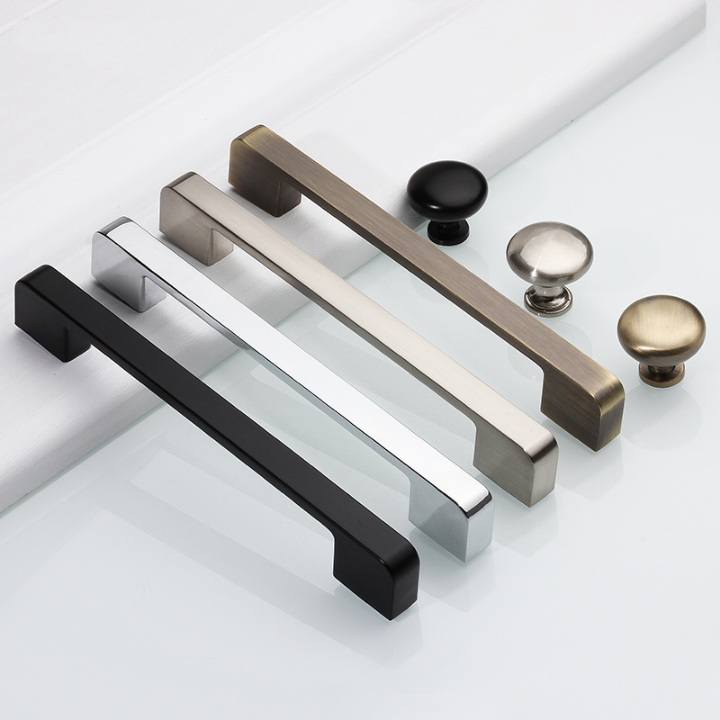The handle modern minimis lengthened the new American black cabinet door drawer doorknob wardrobe integral cupboard?And it's a car Nordic.