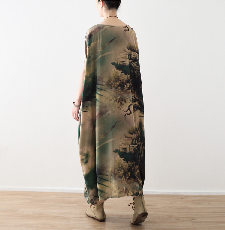 2018 xuân hè mới nguyên bản của phụ nữ retro lụa voan satin in rộng kích thước lớn váy dài váy áo đầm trắng dài